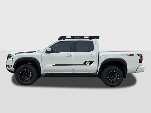 New 2025 Nissan Frontier PRO-4X image 2