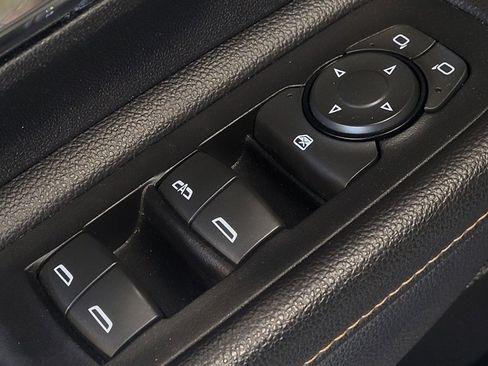 Used 2018 GMC Terrain SLT w/ Preferred Package AWD/4WD image 27