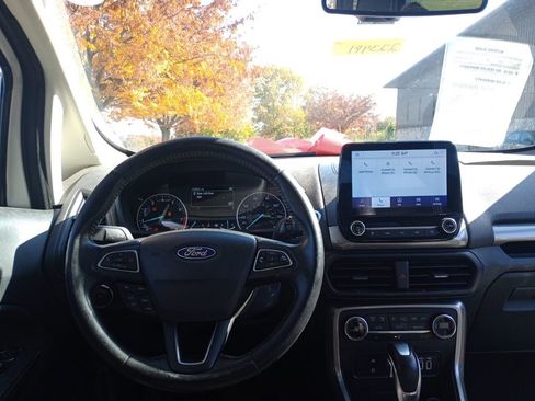 Used 2020 Ford EcoSport SES image 12