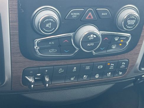Used 2018 RAM 2500 Laramie w/ Off Road Package AWD/4WD image 20