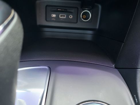 Used 2020 Chevrolet Equinox LT FWD image 23