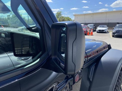 Used 2026 Jeep Wrangler Unlimited Rubicon w/ Technology Group AWD/4WD image 22