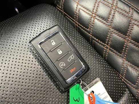 Used 2023 Jeep Grand Cherokee L Summit image 21