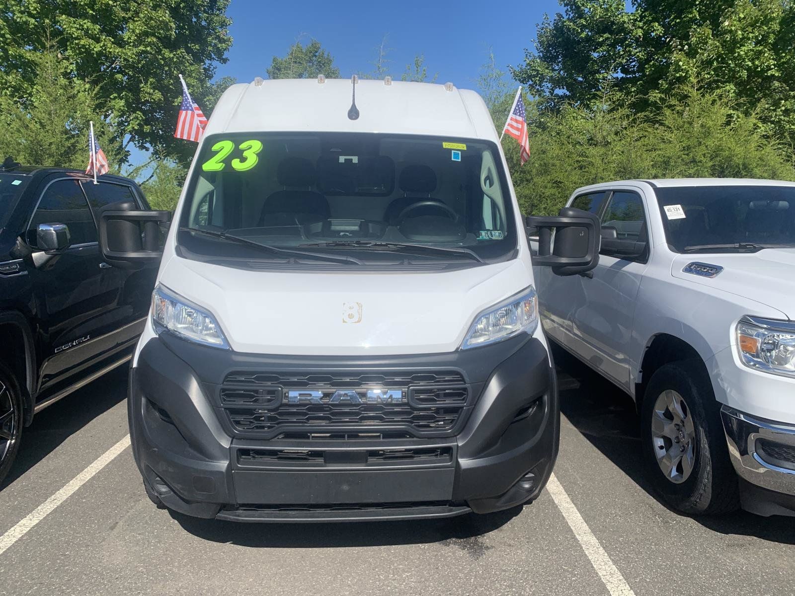 Used 2023 RAM ProMaster 2500 FWD image 3