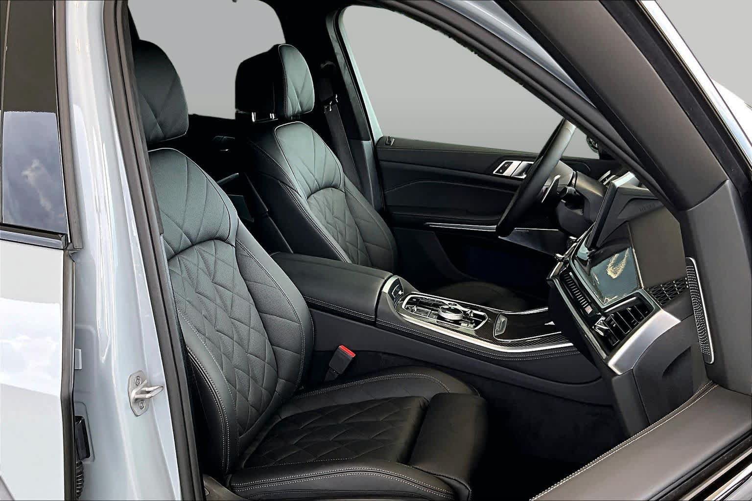 Used 2026 BMW X5 M60i AWD/4WD image 8