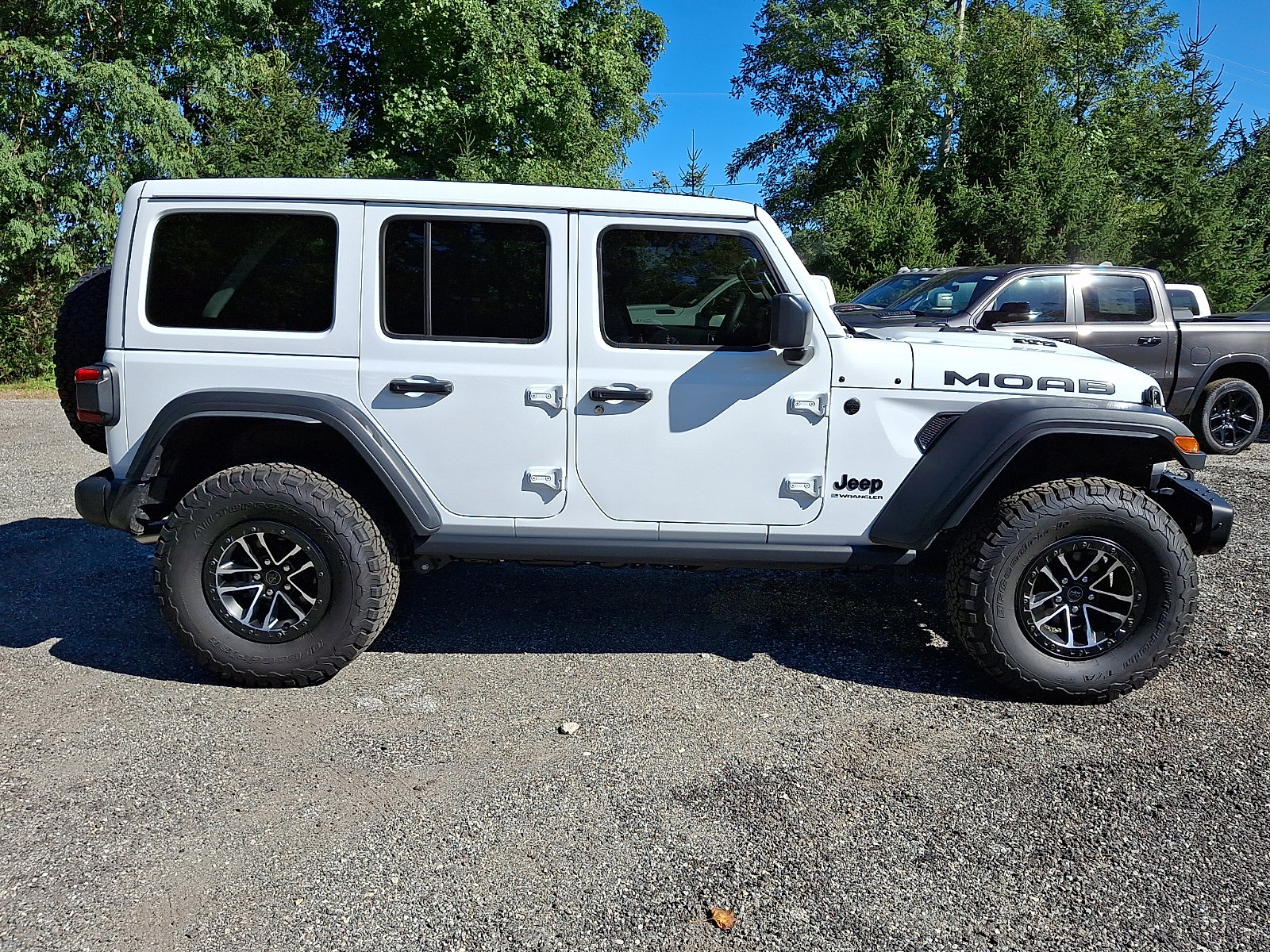 Used 2026 Jeep Wrangler Unlimited Rubicon 392 w/ Quick Order Package 27X Moab AWD/4WD image 7
