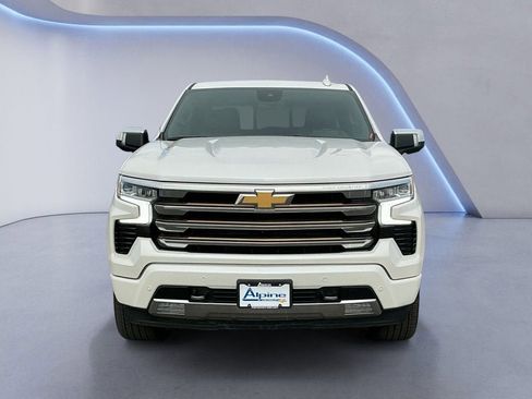 Used 2022 Chevrolet Silverado 1500 High Country w/ High Country Premium Package image 8