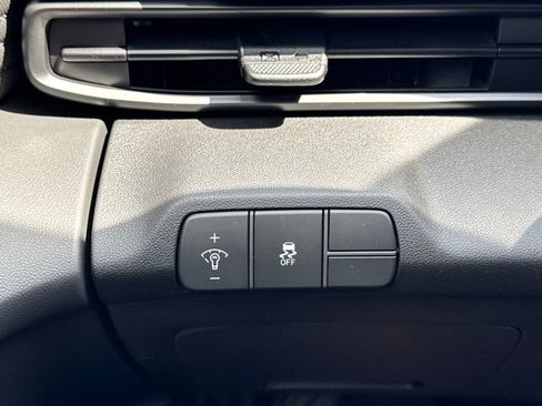 New 2026 Hyundai Elantra Sport FWD image 26