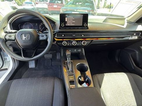Used 2023 Honda Civic LX image 17