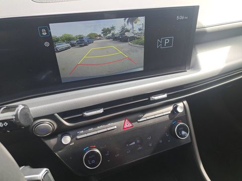 Used 2024 Hyundai Sonata SEL FWD image 29