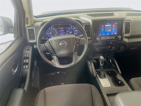 Used 2023 Nissan Frontier SV w/ Tow Package image 21
