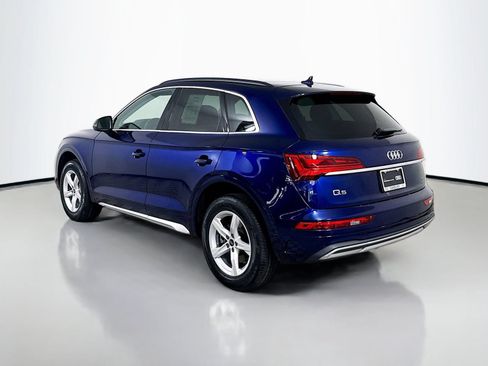 Certified 2023 Audi Q5 Premium w/ Convenience Package AWD/4WD image 3