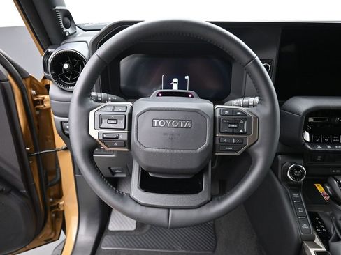 Used 2025 Toyota Land Cruiser w/ Premium Package image 18