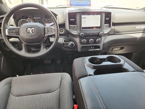 Used 2024 RAM 1500 Lone Star AWD/4WD image 9