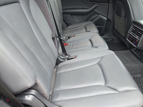 Used 2021 Audi Q7 3.0T Prestige w/ Prestige Package AWD/4WD image 19