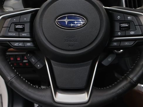 Used 2020 Subaru Forester Touring AWD/4WD image 18