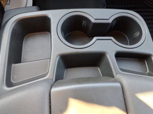 Used 2025 Chevrolet Silverado 1500 LT image 23