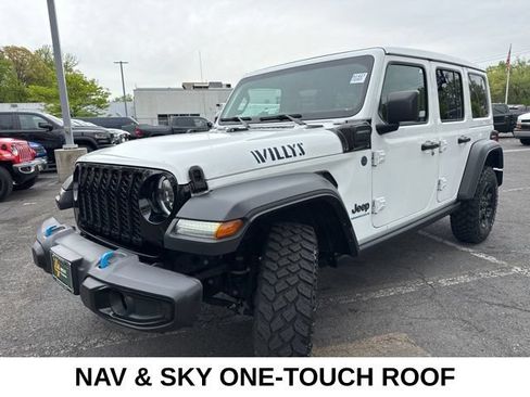 Used 2023 Jeep Wrangler Unlimited w/ Sun & Screen Package AWD/4WD image 3