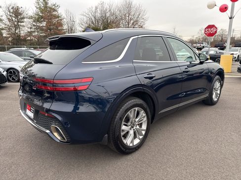 Used 2023 Genesis GV70 2.5T w/ Winter Weather Package image 5