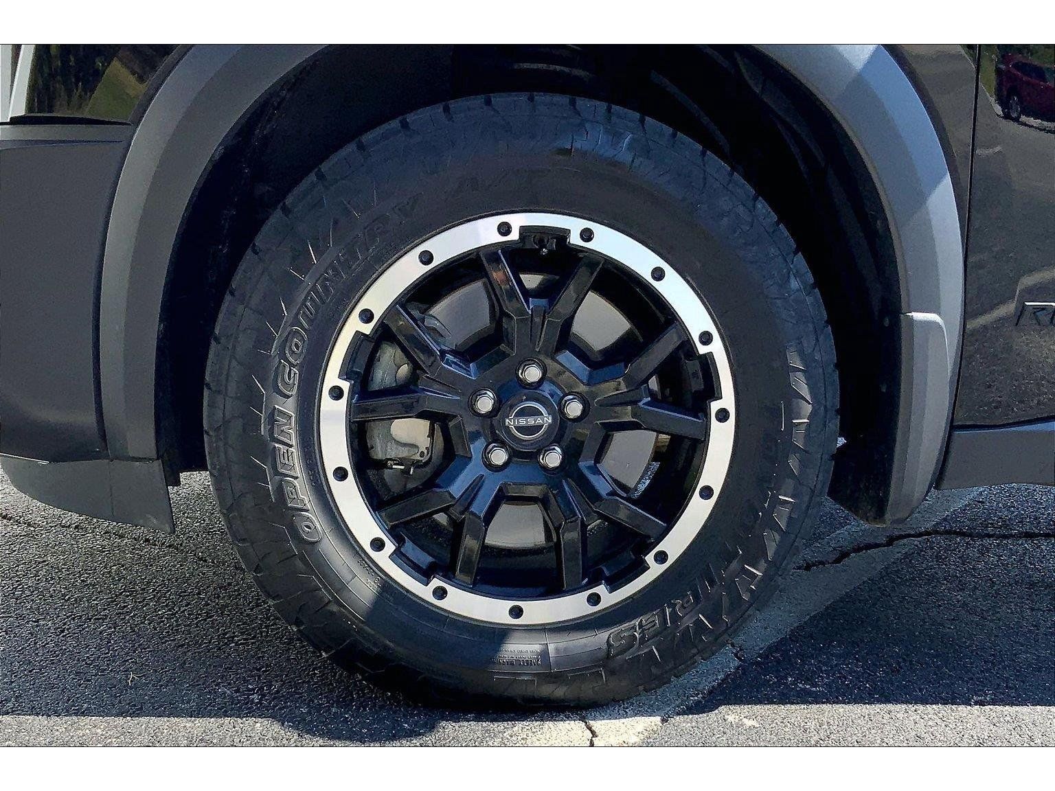 Used 2024 Nissan Pathfinder Rock Creek AWD/4WD image 9