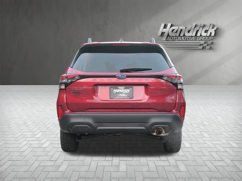 Certified 2026 Subaru Forester Premium w/ Premium/Limited Package AWD/4WD image 8