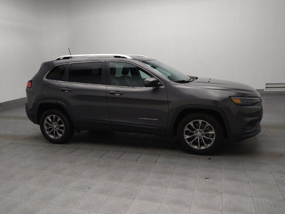 Used 2019 Jeep Cherokee Latitude Plus w/ Comfort/Convenience Group FWD image 11