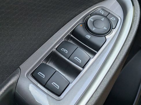 Used 2025 Chevrolet Malibu LT FWD image 28
