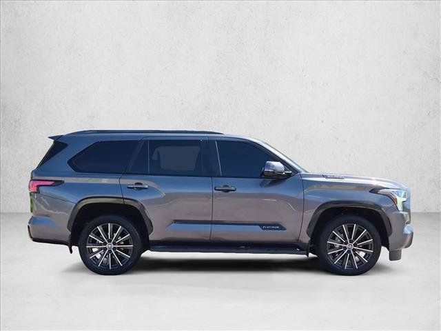Used 2024 Toyota Sequoia Platinum AWD/4WD image 4