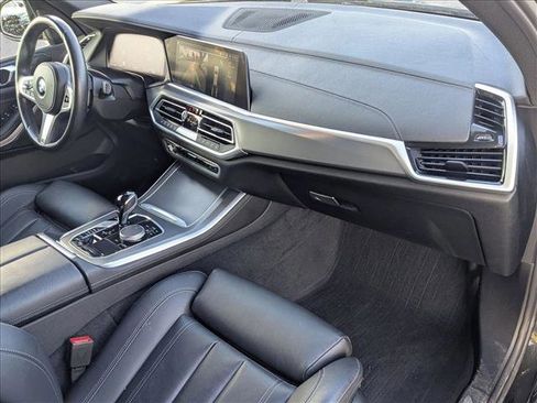 Used 2022 BMW X5 sDrive40i w/ M Sport Package image 22
