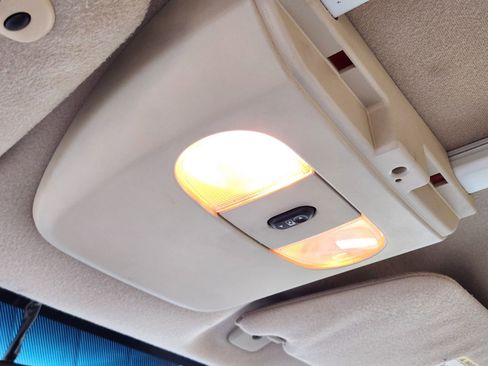 Used 2004 Ford F150 Lariat image 28