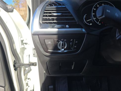 Used 2021 BMW X3 xDrive30i w/ Convenience Package image 35