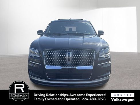 Used 2023 Lincoln Navigator L Reserve AWD/4WD image 3