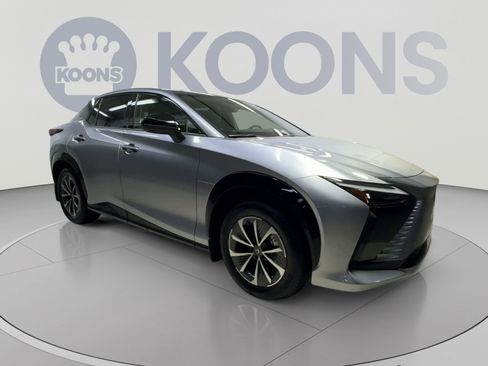 Used 2025 Lexus RZ 300e w/ Accessory Package (2T) FWD image 2