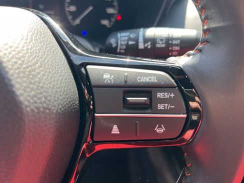 Used 2024 Honda HR-V Sport image 18