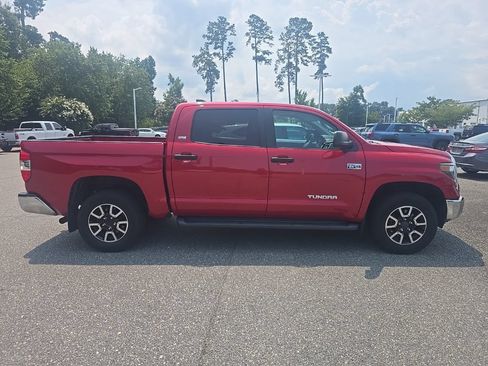 Used 2020 Toyota Tundra SR5 AWD/4WD image 4