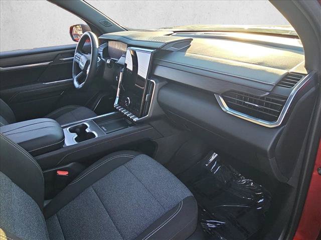Used 2025 GMC Acadia Elevation FWD image 18