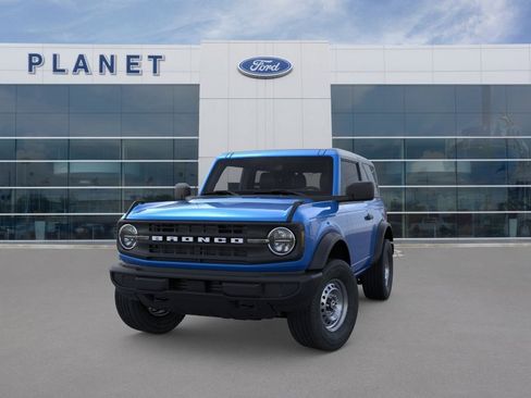 New 2026 Ford Bronco 2-Door AWD/4WD image 2