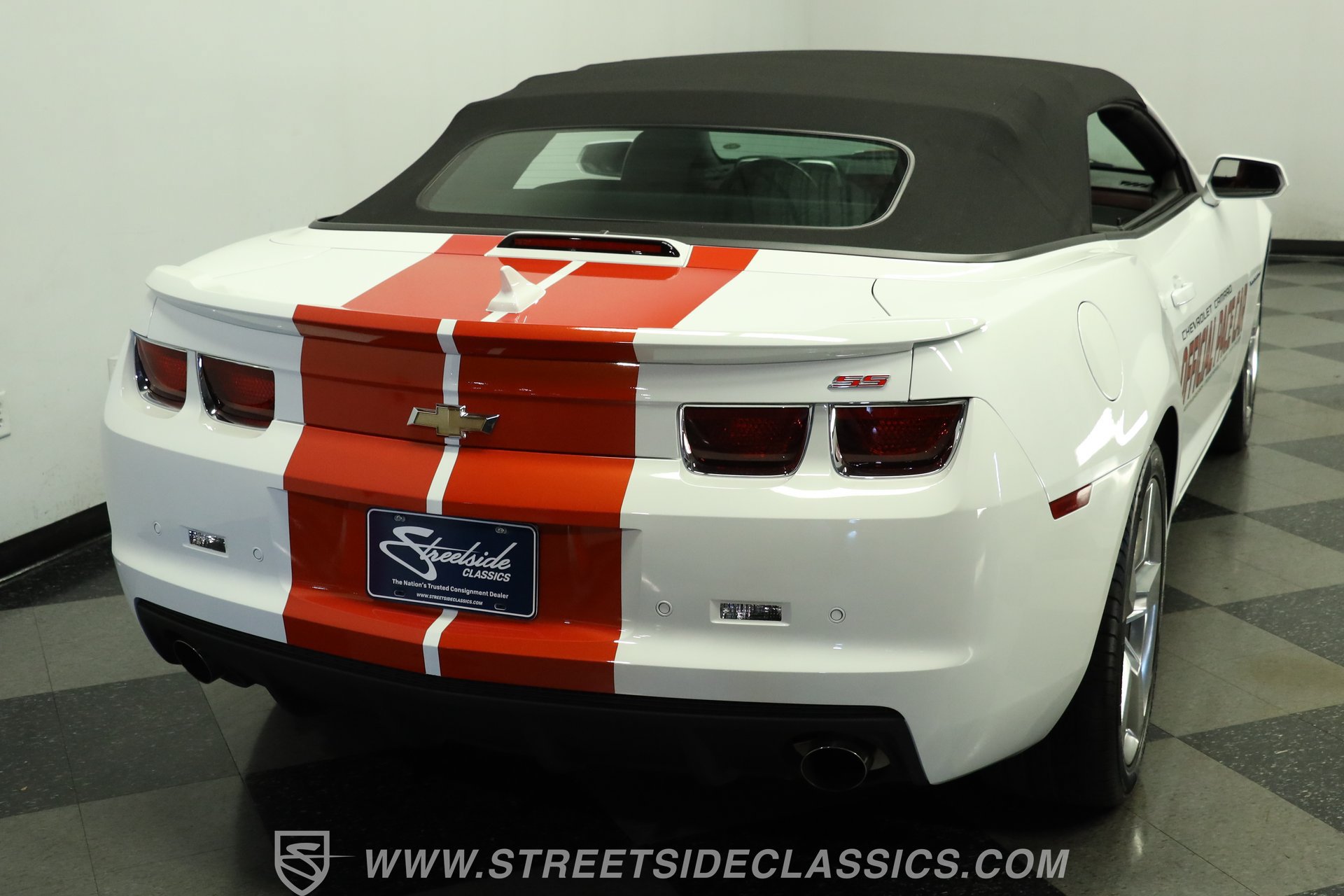 Used 2011 Chevrolet Camaro SS w/ RS Package RWD image 10