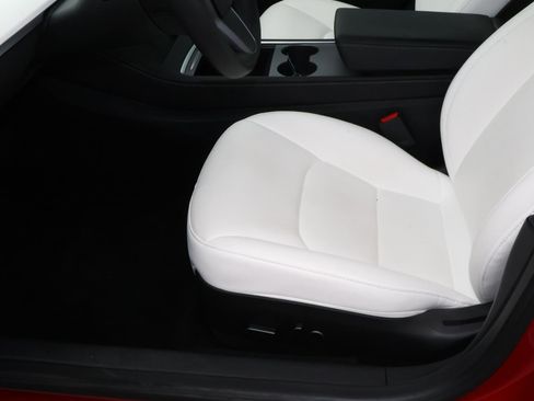 Used 2023 Tesla Model 3 Long Range image 13