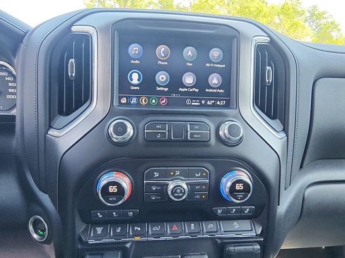 Used 2022 GMC Sierra 2500 Denali AWD/4WD image 17