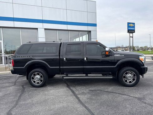 Used 2015 Ford F250 Platinum image 2