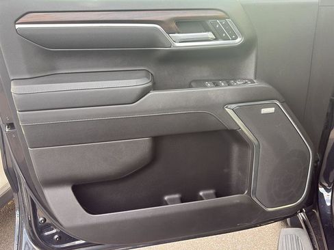 Used 2023 GMC Sierra 1500 SLT w/ SLT Premium Plus Package image 11