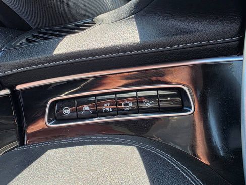 Used 2015 Mercedes-Benz S 550 4MATIC Coupe image 12