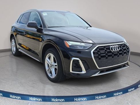 Used 2021 Audi Q5 e Premium Plus w/ Premium Plus Package AWD/4WD image 4