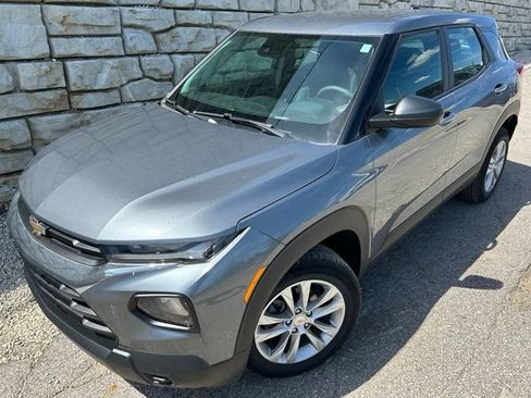 Used 2021 Chevrolet TrailBlazer LS AWD/4WD image 1