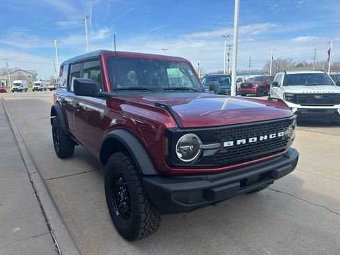 New 2026 Ford Bronco Big Bend image 2