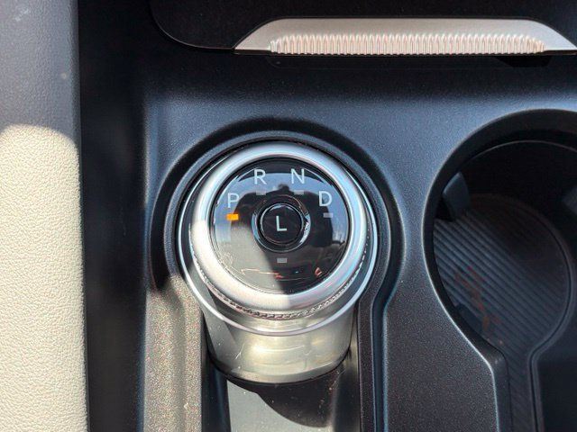 Used 2025 Ford Explorer Active w/ Active Comfort Package RWD image 24