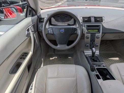 Used 2009 Volvo C70 T5 FWD image 22