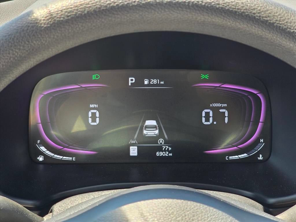 Used 2024 Kia Soul LX FWD image 7