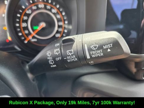 Used 2025 Jeep Wrangler Unlimited Rubicon AWD/4WD image 31